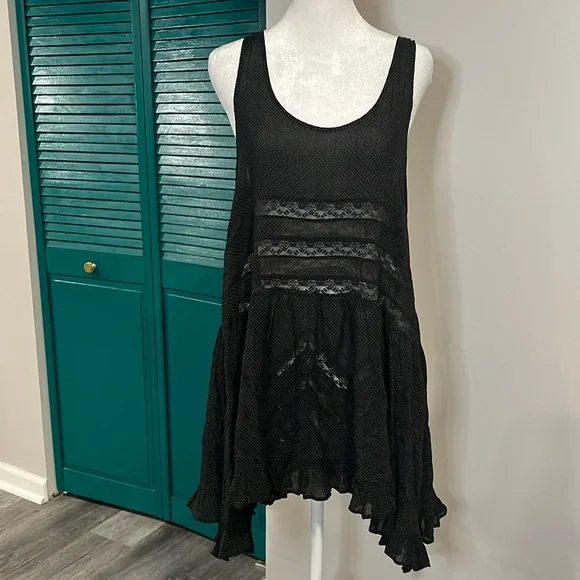 **SOLD** Free People Voile and Lace Trapeze Slip in all black - S - Picture 9 of 17